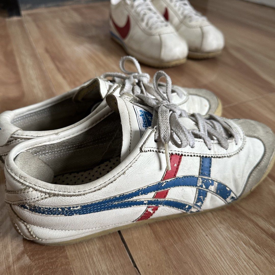 ONITSUKA TIGER (Category: Sneakers) located in Bulacan. Submitted by itemsbyjj (Listing ID 1460198538, Image 2). Description: Original onitsuka tiger Issues: creases, cracks, faded logo and design.