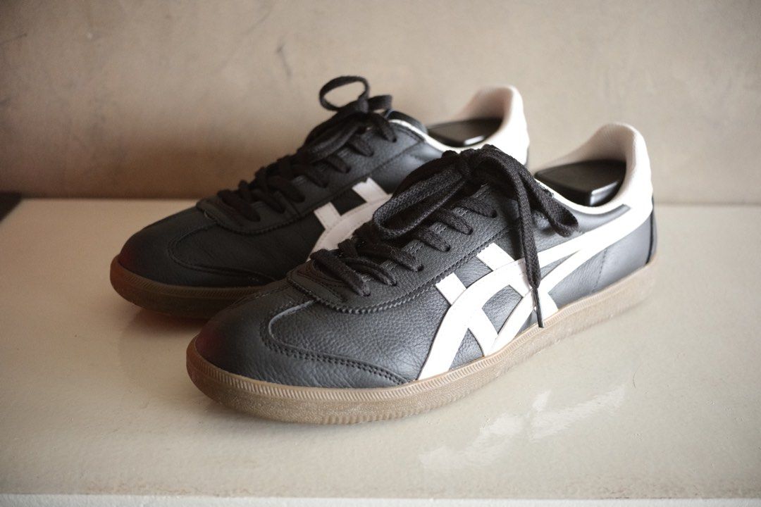 Onitsuka Tokuten (Category: Casual Shoes) located in Quezon City. Submitted by kevinstv3191 (Listing ID 1460180471, Image 1). Description: Onitsuka Tokuten Black/White/Gum Size 10US, 28cm, 44EU Bought January 2025 in Japan Used not more than 10x RFS: Decluttering Selling for 4,000php FIRM No trade, swap and low ball offers. Trade/Low Ball Offers will be ignored Pickup will be shouldered by the buyer. Meetup: Project 8 QC area, UST, San Beda..