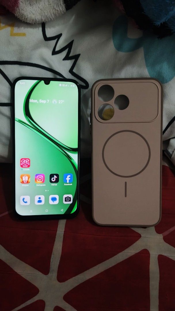 Oppo A6c 6gb ram 64gb rom (Category: OPPO) located in Las Pinas. Submitted by Mawhildelacruz (Listing ID 1460207489, Image 1). Description: For Sale Oppo A6c Negotiable Like New hindi po nagagamit Lady Owned 100% No issue 100% smooth no dents no scratches you can test all you want upon meet up, negotiable pa po ang unit pwede pa po kayong tumawad..meeting place las piñas cityhall,sm center las piñas,las piñas village or ocampo perpetual..contact 