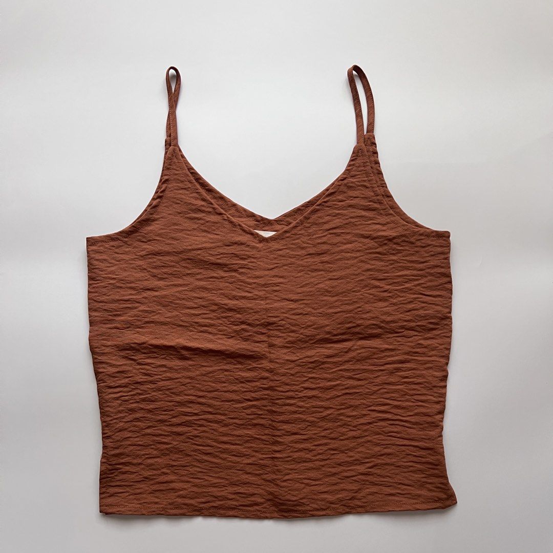orange brown linen like top (Category: Sleeveless) located in Dasmarinas. Submitted by pinex (Listing ID 1460160082, Image 1). Description: - fabric is cotton/linen like - measurements laid flat: straps to hem: 21.5 in pit to pit: 17 in.