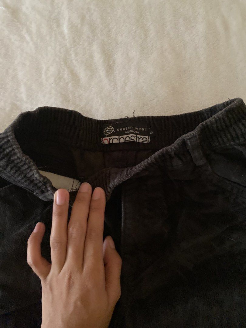 Orchestra Black Corduroy Pants (Category: Other Bottoms) located in Batangas. Submitted by v.ukay (Listing ID 1460133702, Image 2). Description: - Black corduroy pants from Orchestra - Comfortable elastic waistband - Two front pockets and two back pockets - Reinforced knee panels for durability - Ideal for everyday wear - Versatile and easy to pair with any top.