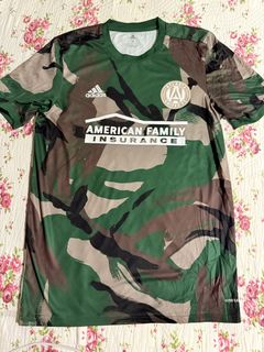 (Category: ) located in . Submitted by MyJerseys (Listing ID 1460262556, Image 1). Description: .
