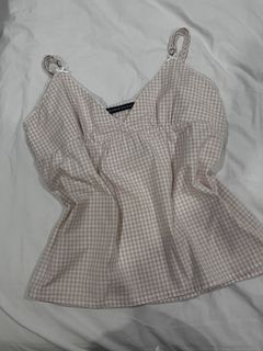 (Category: ) located in . Submitted by wardrobe2160 (Listing ID 1460271413, Image 1). Description: .