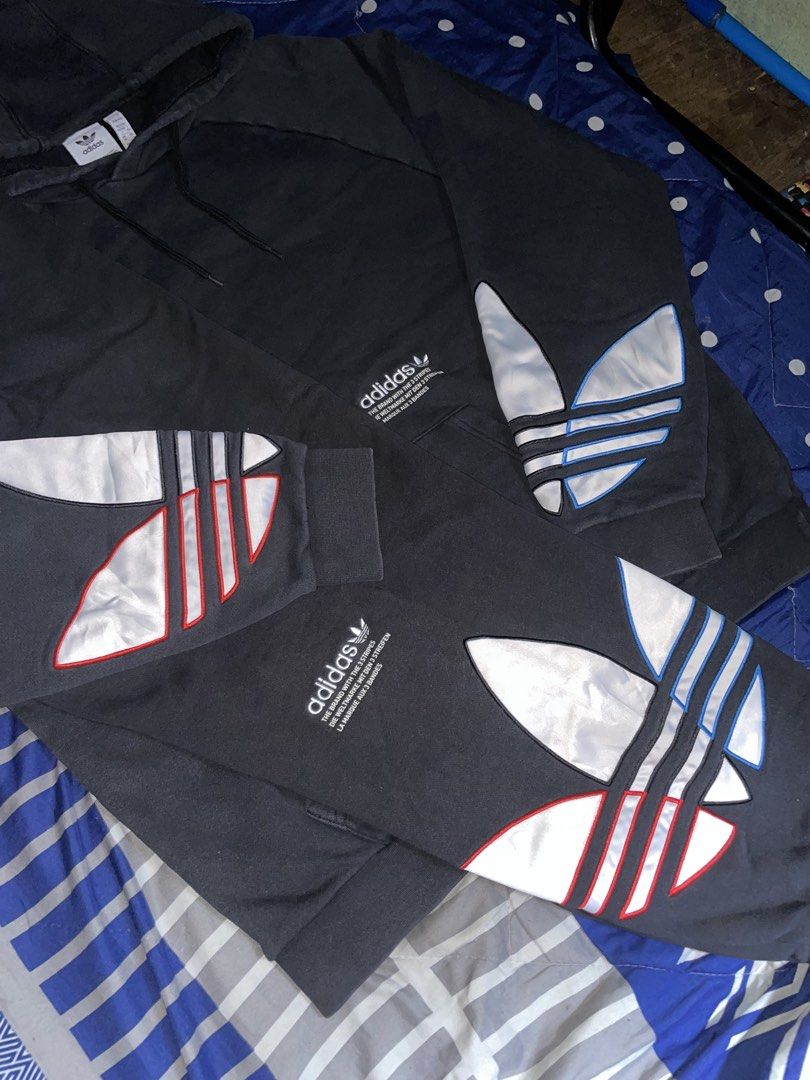 Over all Adidas Tricolor Trefoil (Category: Coats, Jackets and Outerwear) located in Las Pinas. Submitted by rdcthriftedshop (Listing ID 1460124727, Image 2). Description: ❤️ Adidas Tricolor Hoodie Size Large on tag Best Fit XL to XXL Width: 26 Length: 27 Color rate: 9.5/10 Embroidered: 10000000/10 Condition: Excellent Condition No Issue ❤️Adidas Tricolor Sweatpants Size XL on tag Waistline: 34 up to 46 with lace Length: 40 Color rate: 9.5/10 Emb