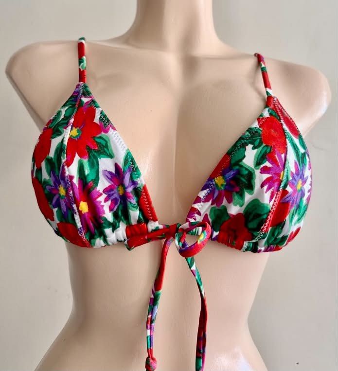pacsunswim top notpadded (Category: Bikinis & Swimsuits) located in San Jose. Submitted by 99ners (Listing ID 1460124840, Image 1). Description: .