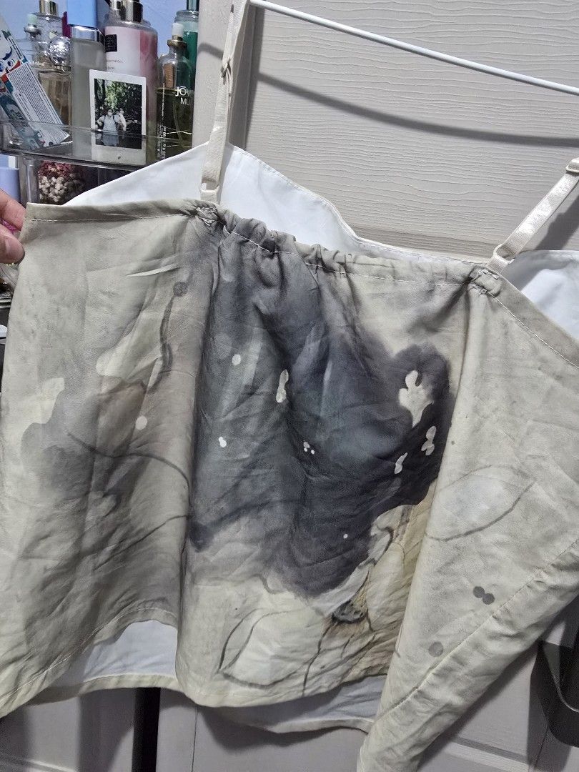 Painting Strappy Top (Category: Sleeveless) located in Quezon City. Submitted by dinesaur (Listing ID 1460290309, Image 2). Description: .