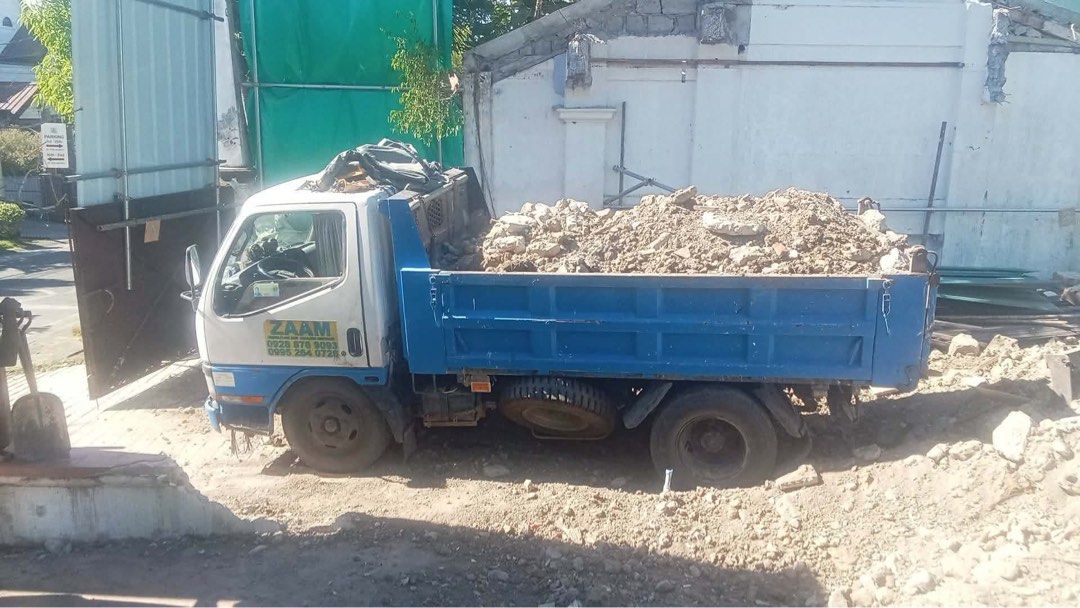 Panambak for sale (Category: Construction & Building Materials) located in Las Pinas. Submitted by silver.marc_andaya (Listing ID 279916068, Image 2). Description: panambak for sale lupa debris( nadurog na bato) lastillas 3.5 cubic free deliver ncr just call or txt for more info 09288789093/09952640726.