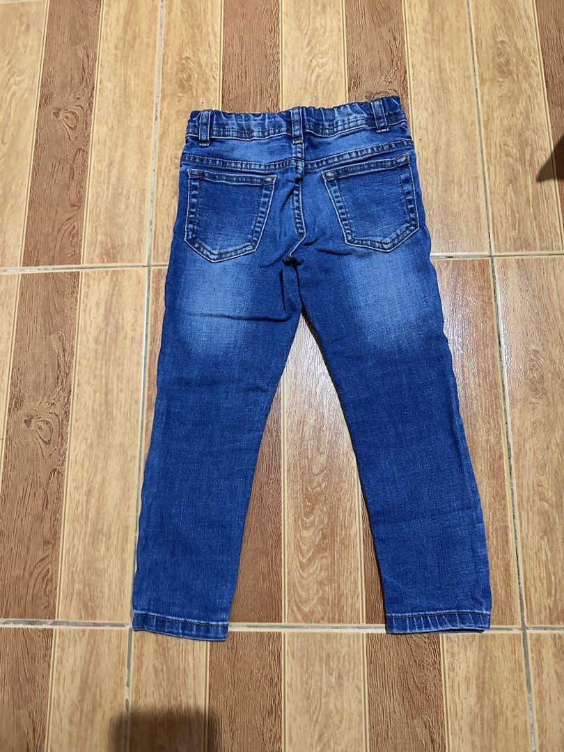 PANTS FOR KIDS (Category: Babies & Kids Fashion) located in Manila. Submitted by fourleafclover04 (Listing ID 1460202234, Image 3). Description: PANTS FOR KIDS LIKE NEW 5 to 6y.