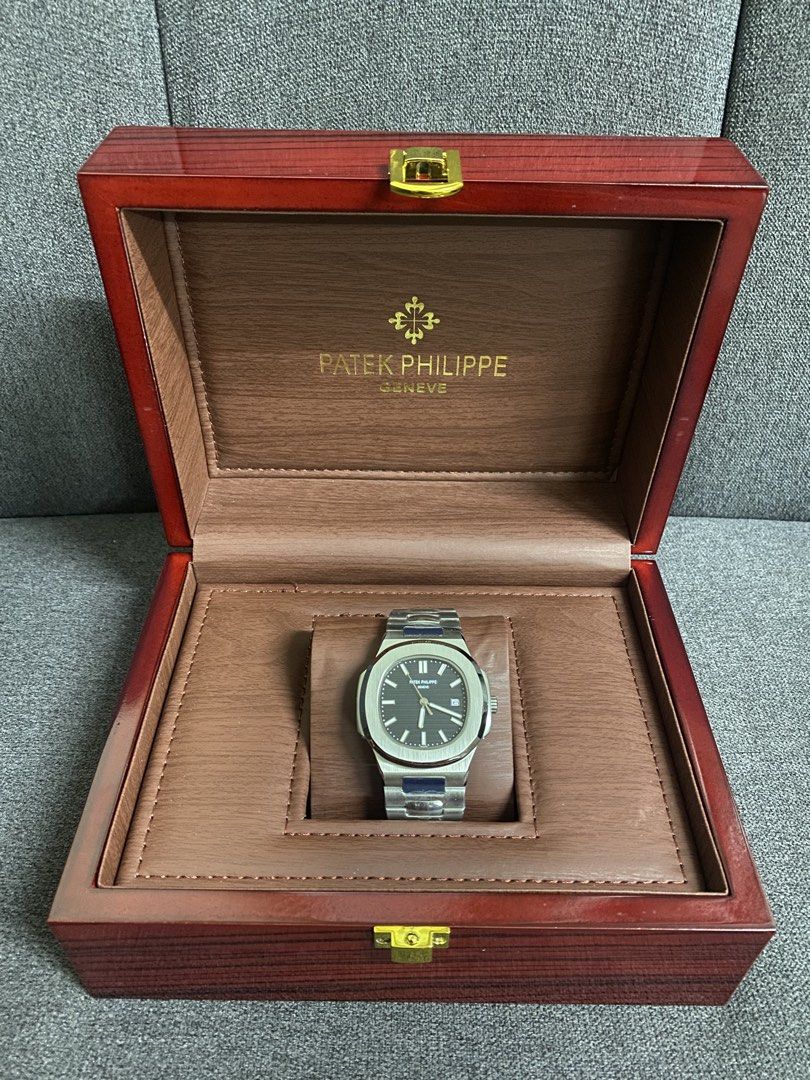 Patek Philippe Geneve Watch (Category: Luxury Watches) located in Quezon City. Submitted by traxor21 (Listing ID 1460249639, Image 1). Description: brandnew.