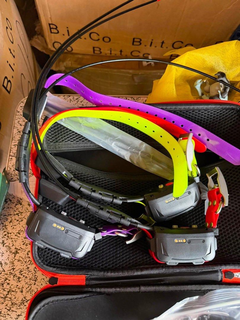 PET TRACKER & MONITOR (Category: Homes & Other Pet Accessories) located in Manila. Submitted by thrifty_cool (Listing ID 1460192243, Image 2). Description: 4 pcs collar you can easily track your pets with this.
