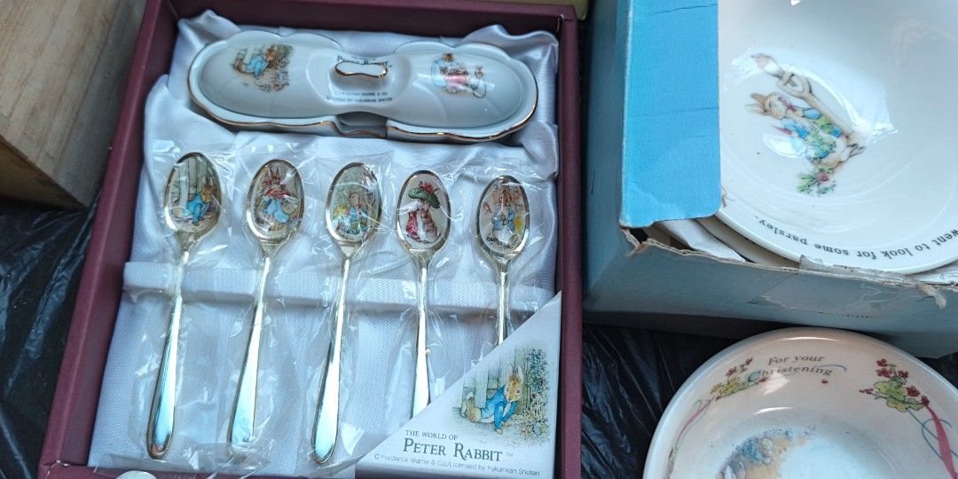 Peter Rabbit bundle (Category: Dinnerware & Cutlery) located in Polomolok. Submitted by dkljapansurplus (Listing ID 1460139287, Image 2). Description: Peter Rabbit bundle mula japan Wedgewood plate and bowl, 2pcs Peter Rabbit salad bowl, 5pcs Peter Rabbit Spoon & Spoon Case Peter Rabbit Mug Queen's 2007, 1pc Freeshipping.