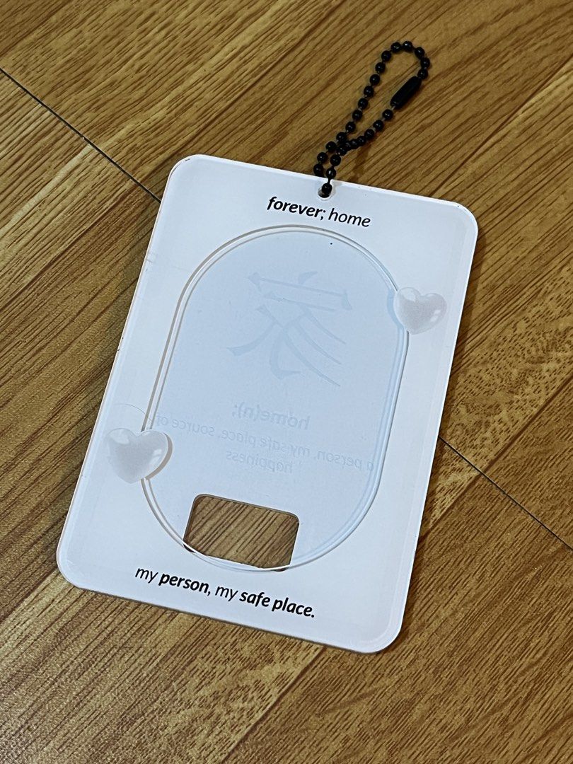 Photocard Holder (Category: Other Stationery & Craft) located in Quezon City. Submitted by hellochantal (Listing ID 1460250166, Image 1). Description: - Has light marks/scratches.