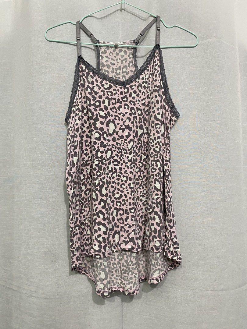 Pink Leopard Print Cami Top (Category: Sleeveless) located in Cainta. Submitted by rmavg (Listing ID 1460159973, Image 1). Description: Style: Racerback Features: Lace trim Flowy and lightweight.