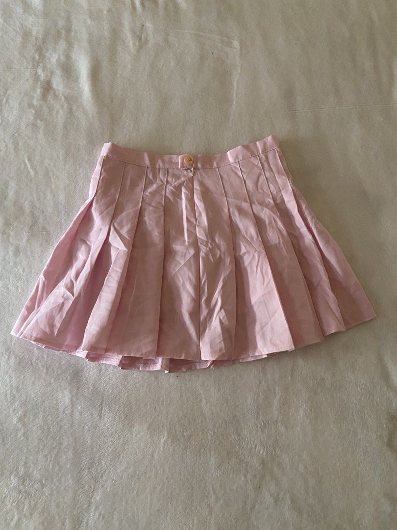 Pink Pleated Mini Skirt (Category: Skirts) located in Batangas. Submitted by v.ukay (Listing ID 1460132777, Image 1). Description: - Adorable pink pleated mini skirt - Side zipper closure - Button at the waist - Estimated size: Small to Medium - Versatile for casual outfits or dressing up - Easy to pair with various tops.