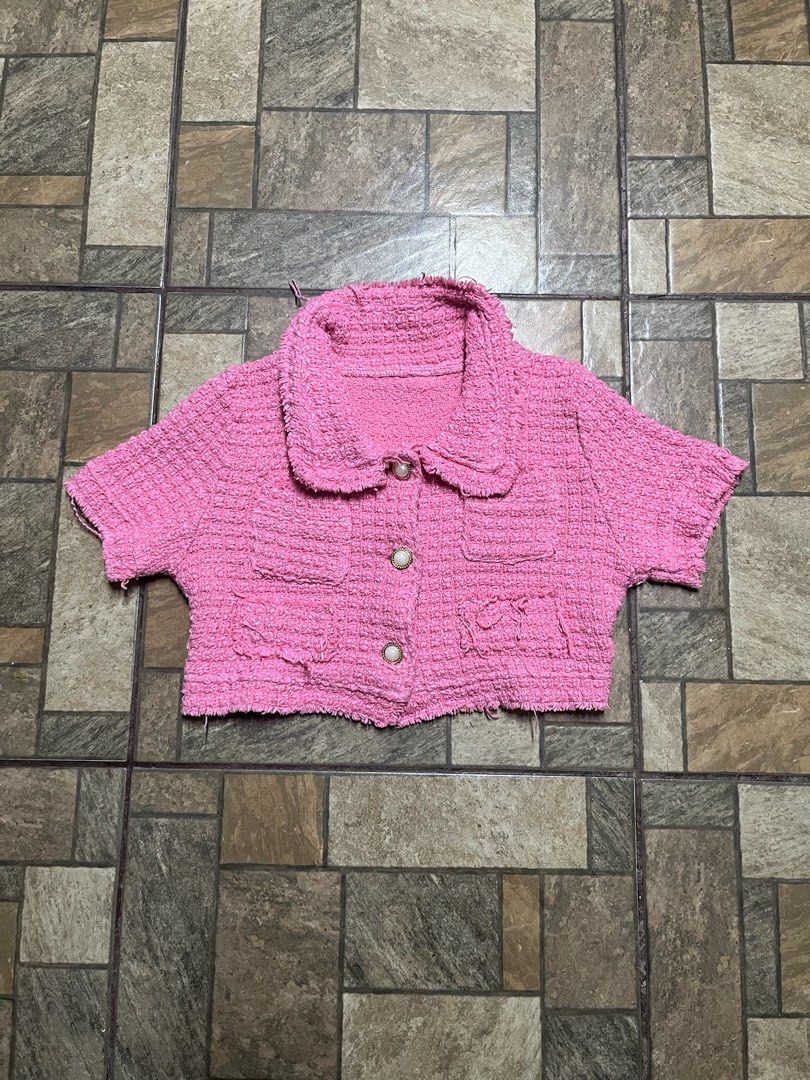 Pink Tweed Crop Top (Category: Others Tops) located in Makati City. Submitted by nichthings (Listing ID 1460137019, Image 1). Description: Size: XS-S 💸 MOP: GCash or Bank Transfer 📦 MOD: J&T / Lalamove 📍 Location: Palanan, Makati .
