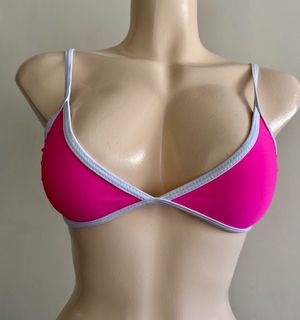 (Category: ) located in . Submitted by 99ners (Listing ID 1460181235, Image 1). Description: .
