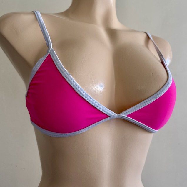 pinkwhite swimtop xs/32 (Category: Bikinis & Swimsuits) located in San Jose. Submitted by 99ners (Listing ID 1460181235, Image 2). Description: .