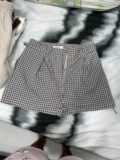 (Category: ) located in . Submitted by mcq.88 (Listing ID 1460184893, Image 1). Description: .