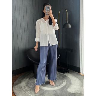 (Kategori: ) berada di . Dikirim oleh mrsuitte (ID iklan 1460139101, Gambar 1). Deskripsi: .