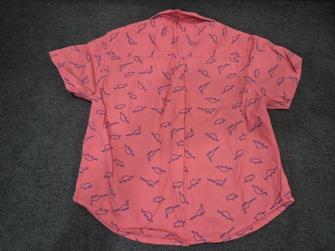 Polo For Boys 24 Months (Category: Babies & Kids Fashion) located in Quezon City. Submitted by nfr03 (Listing ID 1460189025, Image 2). Description: Like new. Used once or twice only. Size 24 months .