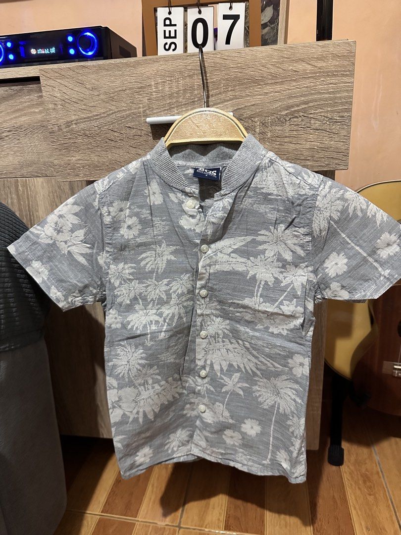 POLO FOR KIDS (Category: Babies & Kids Fashion) located in Manila. Submitted by fourleafclover04 (Listing ID 1460201336, Image 2). Description: POLO FOR KIDS 5 to 6y.