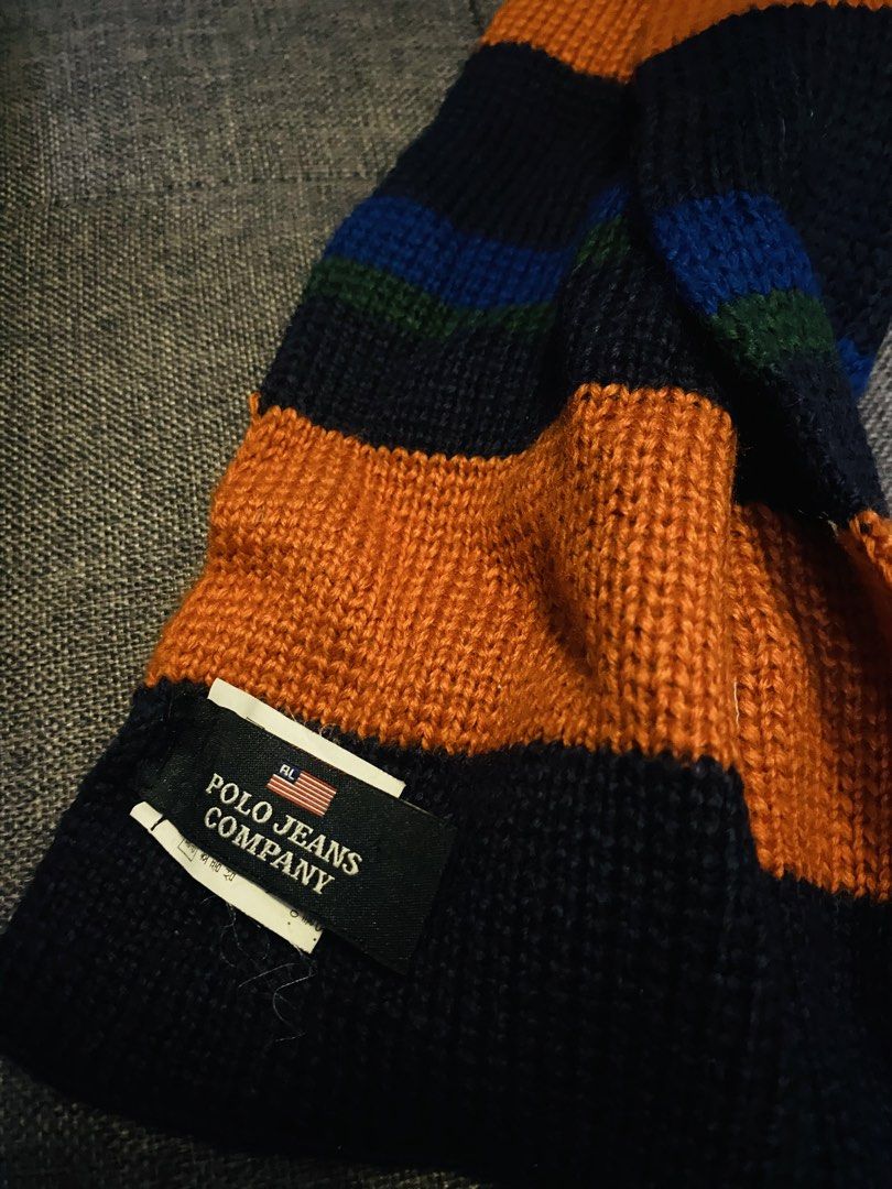 Polosports Shawls (Category: Scarves) located in Caloocan City. Submitted by luxurymurayta888 (Listing ID 1460237142, Image 2). Description: no issue.