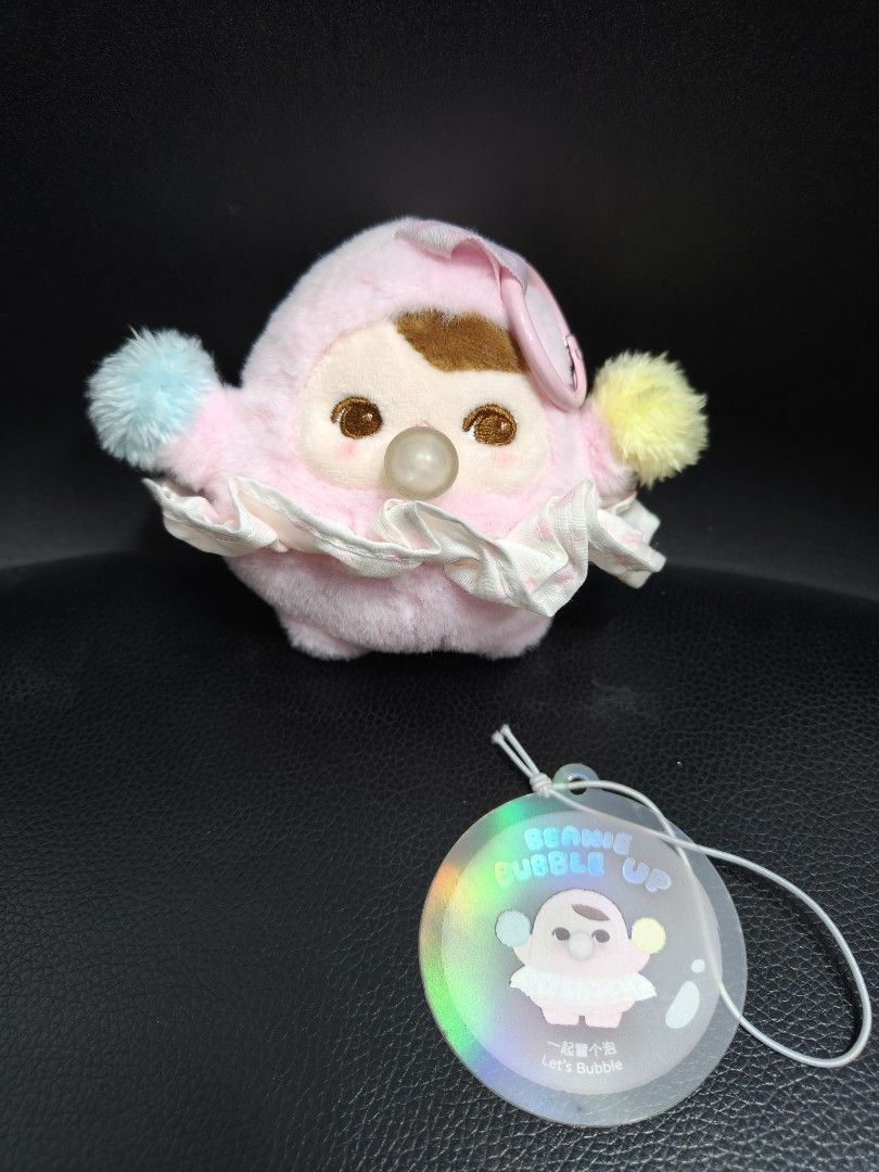 Pop mart pucky beanie bubble up secret (Category: Designer & Blind Box Toys) located in Pasay City. Submitted by biancabee25 (Listing ID 1460246655, Image 1). Description: pop mart pucky beanie bubble up secret with card no box and foil used only for content before.
