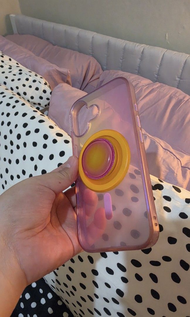 POPSOCKET: GRIP AND CASE IPHONE17 (Category: Cases & Sleeves) located in Muntinlupa City. Submitted by pricelesspearl4546 (Listing ID 1460151218, Image 1). Description: 1700 for both case and grip sf should be shouldered by the buyer PU: Alabang.