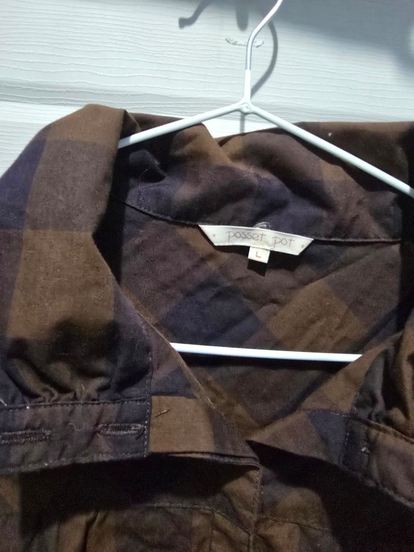 Posset Pot Buttondown Top (Category: Longsleeves) located in Quezon City. Submitted by dinesaur (Listing ID 1460290136, Image 2). Description: .