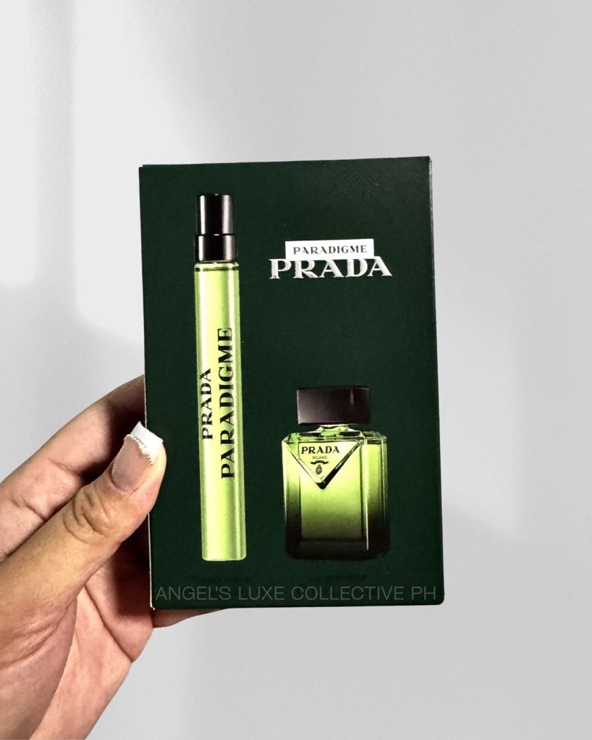 Prada Paradigme Duo for Men (Category: Fragrance & Deodorants) located in Pasig City. Submitted by lykaloves (Listing ID 1460304306, Image 1). Description: 𝐏𝐫𝐚𝐝𝐚 𝐌𝐢𝐧𝐢 𝐏𝐚𝐫𝐚𝐝𝐢𝐠𝐦𝐞 𝐄𝐚𝐮 𝐝𝐞 𝐏𝐚𝐫𝐟𝐮𝐦 𝐂𝐨𝐥𝐨𝐠𝐧𝐞 𝐆𝐢𝐟𝐭 𝐒𝐞𝐭 This Set Contains: - 0.2 oz/ 7 mL Paradigme Eau de Parfum with Bergamot mini dabber - 0.3 oz/ 10 mL Paradigme Eau de Parfum with Bergamot travel spray.