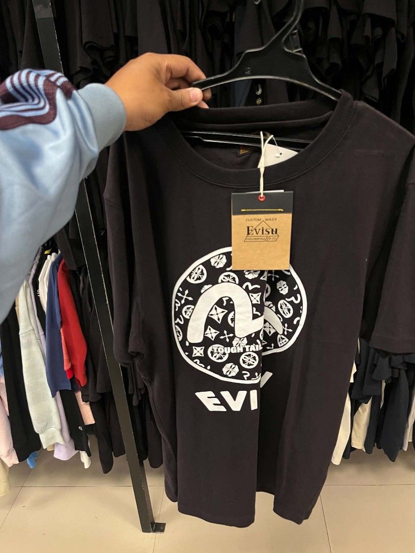 Pre order /onhand EVISU T-Shirts - Various Designs (Category: Tshirts & Polo Shirts ) located in Lucena. Submitted by sth.archvl (Listing ID 1460260961, Image 3). Description: Brand new EVISU t shirt available sizes medium/ large/ Xl/XXL.