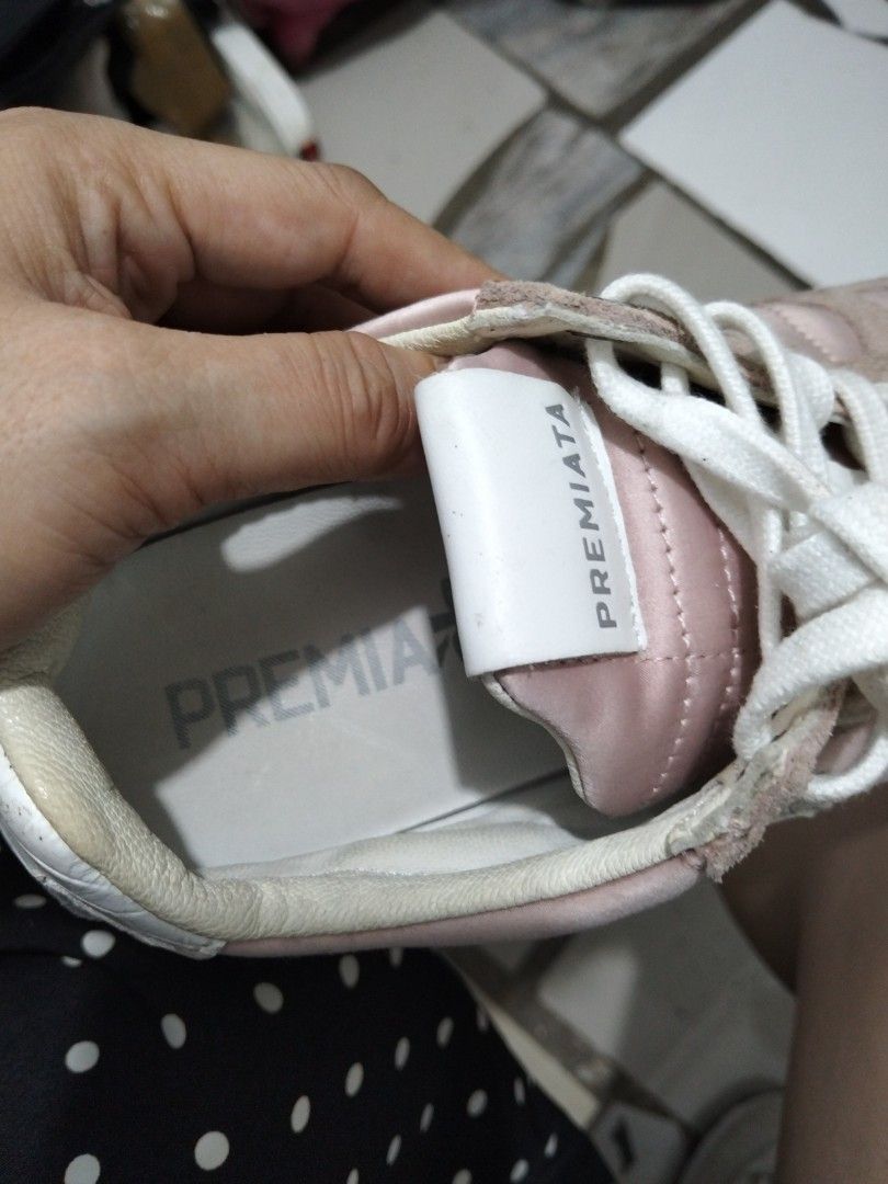 Premiata (Category: Sneakers) located in El Salvador. Submitted by francheskaukayukay (Listing ID 1460193534, Image 3). Description: made in Italy like New makapal soles.