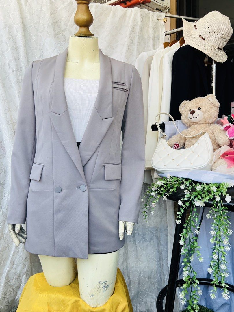 Premium Blazer (Category: Coats, Jackets and Outerwear) located in Davao. Submitted by jedee31 (Listing ID 1460160908, Image 2). Description: Actual posted Size: SMALL- Medium .