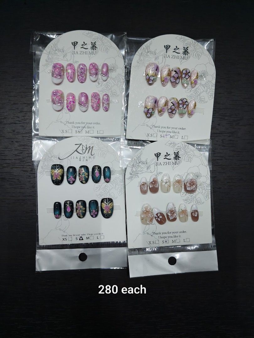 Press-On Nails E (Category: Hands & Nails) located in Marilao. Submitted by kaweeel (Listing ID 1460239335, Image 2). Description: can give discount if you'll take many.