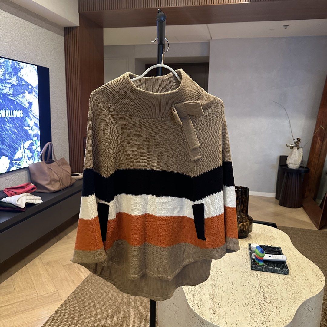 Promod brown poncho (Category: Coats, Jackets and Outerwear) located in Pasig City. Submitted by ynahperez (Listing ID 1460206981, Image 1). Description: .