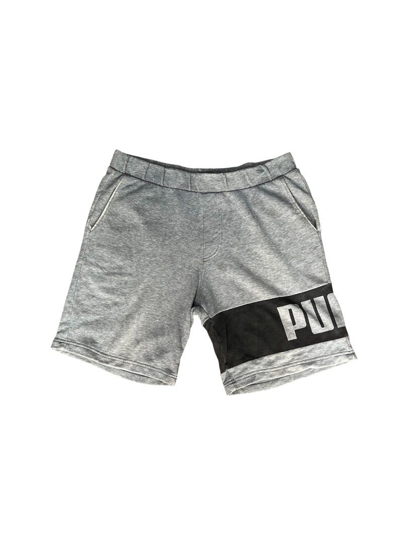 Puma Big Logo Cotton Short (Category: Shorts) located in Calapan. Submitted by seria_thrifting_apparel (Listing ID 1460254006, Image 1). Description: ✅Big Logo • Width: 33-40 • Length: 19.5 • Hem: 12 • Color rate: 9/10 • Issue: Need Wash (Excellent Condition).