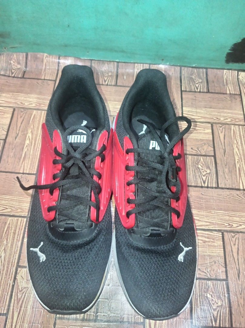 PUMA Pacer Future sneakers (Category: Sneakers) located in Quezon City. Submitted by vynnn26 (Listing ID 1460151945, Image 3). Description: - Puma Running Shoes - Color: Black and Red - Size: Men's US 9.5 - Features: Lightweight and comfortable - Ideal for: Workouts or casual wear - Origin: Made in China.