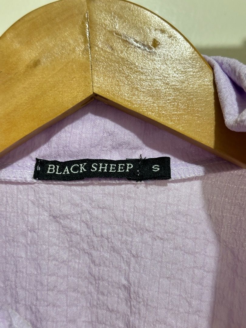Purple Long sleeves (Category: Blouses) located in Mandaluyong City. Submitted by lovedbyjaaaam (Listing ID 1460272711, Image 2). Description: .