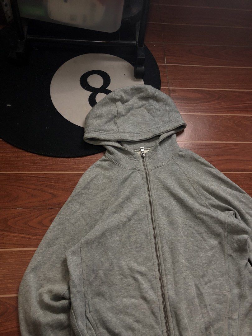 RANDOM DUAL-ZIP UP HOODIE (Category: Coats, Jackets and Outerwear) located in Cavite. Submitted by secondhandco.archive552 (Listing ID 1460271417, Image 3). Description: RANDOM DUAL-ZIP 📌W(20) L(25.6) 📌ISSUE: Stains 📌COLOR RATE: 9.3/10 📌CONDITION: 9.1/10 .