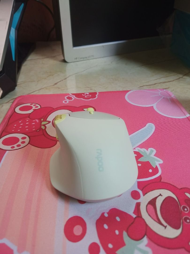 Rapoo MT560 Thumb Roll Multi-Mode Wireless Mouse Green Like New w/ Box (Category: Mouse & Mousepads) located in Taysan. Submitted by fherl18 (Listing ID 1460194457, Image 3). Description: Rapoo MT560 Multi-mode Wireless Optical Mouse Wireless connection: connect via Bluetooth 4.0, 5.0 and 2.4 GHz Up to 10 m range & 360° coverage Connect simultaneously to multiple devices Instantly switch among connected devices in one click (Automatic pairing) Co