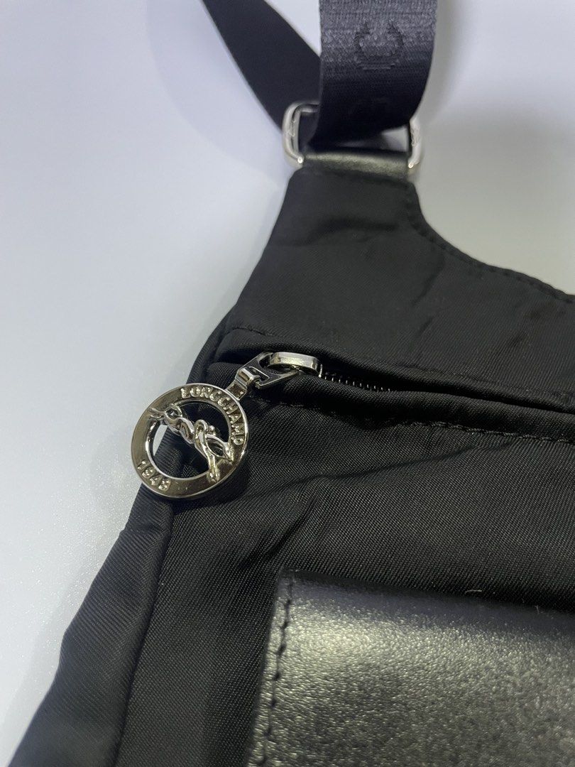 Rare Longchamp Planetes Messenger Bag (Category: Luxury Bags & Wallets) located in Las Pinas. Submitted by dhliacmp (Listing ID 1460261360, Image 3). Description: Rare Longchamp Made in France Planetes Messenger Bag In excellent condition Made in France Selling for only 2,500.