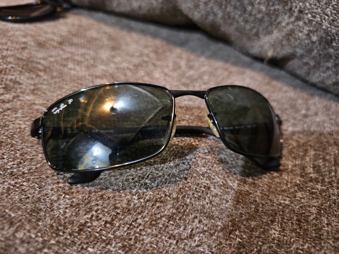 RAYBAN RB3498 Polarized (Category: Sunglasses & Eyewear) located in Caloocan City. Submitted by yatsbatoyskie (Listing ID 1460172766, Image 1). Description: RB3498 polarised size 61-17 135 no case meetup or via lalamove.