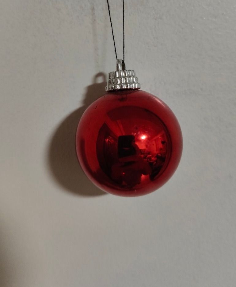 XMAS DISCOUNT!!! Red Christmas Balls Ornament with Silver Cap (Category: Other Home Decor) located in Quezon City. Submitted by oddduck02 (Listing ID 1460155926, Image 2). Description: - Shiny & Matte Red Christmas ornament - Features a silver cap on top - Ready to hang on your Christmas tree - 14pcs. - Approximate Size = 4cm. - Reason for Selling = Cleaning house .
