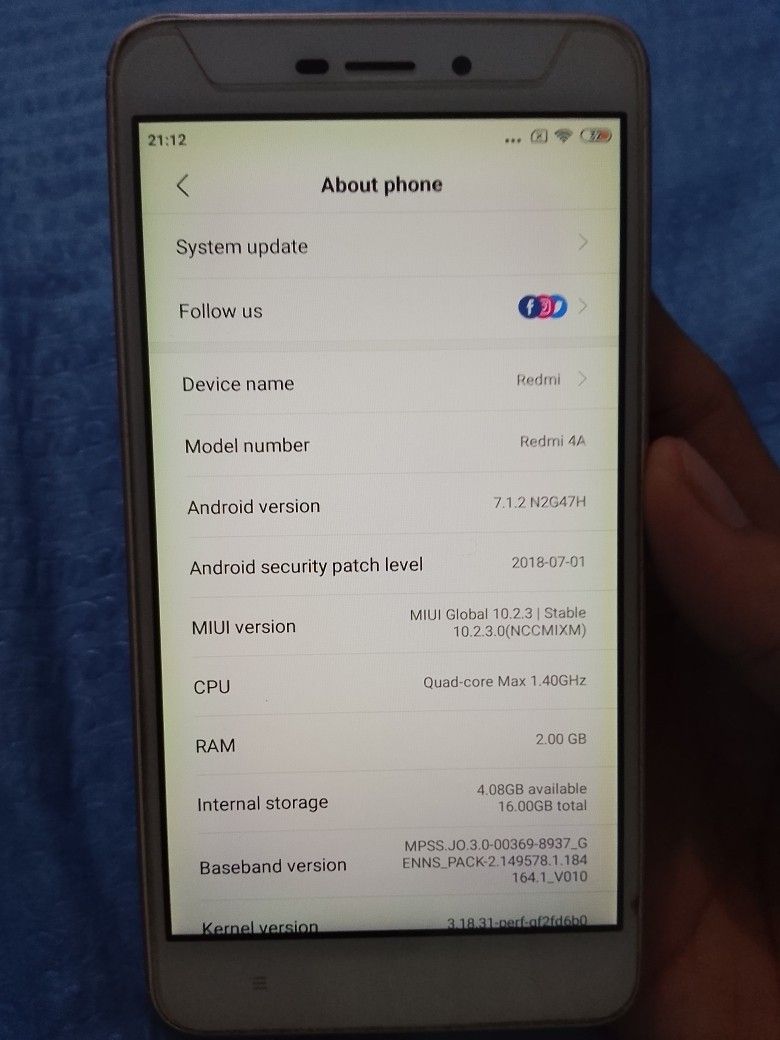 Redmi 4A (Category: Android Others) located in Manila. Submitted by anayaella (Listing ID 1460251521, Image 1). Description: - Redmi 4A smartphone - Good overall condition - Compact and user-friendly design - Suitable for everyday communication and browsing.