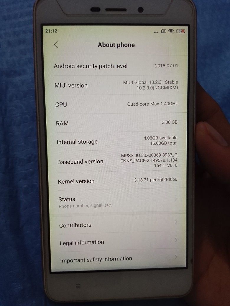 Redmi 4A (Category: Android Others) located in Manila. Submitted by anayaella (Listing ID 1460251521, Image 2). Description: - Redmi 4A smartphone - Good overall condition - Compact and user-friendly design - Suitable for everyday communication and browsing.