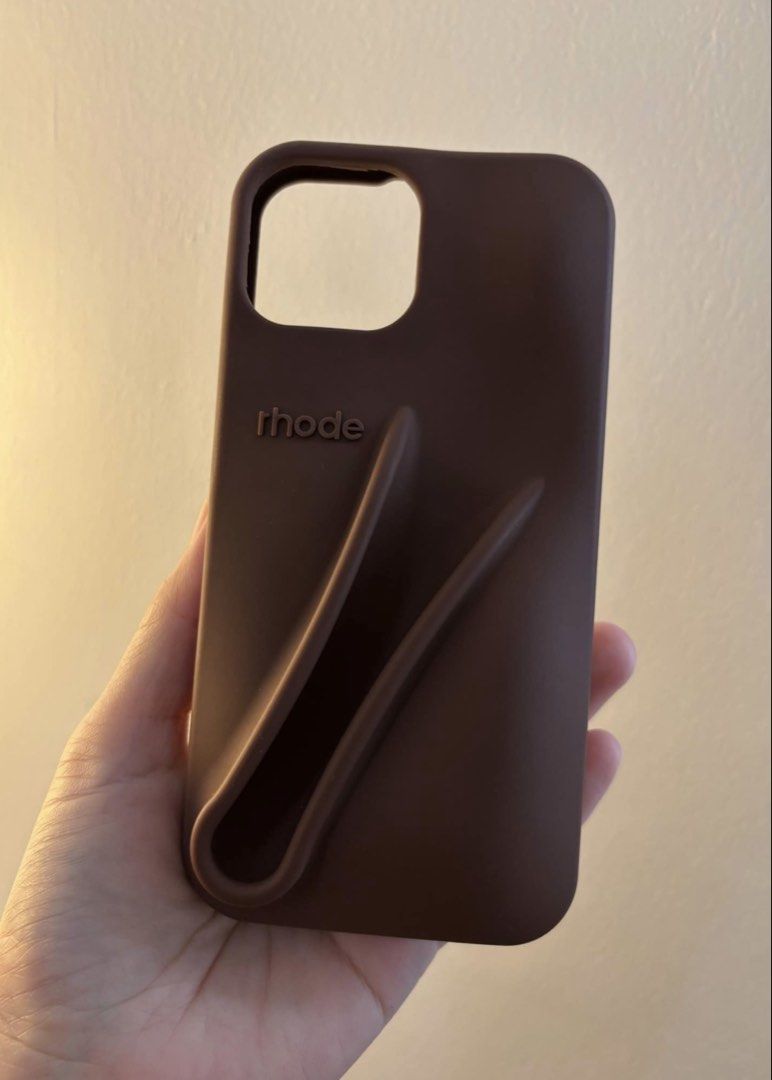 Rhode Silicone Case (iPhone 15) (Category: Cases & Sleeves) located in Pasig City. Submitted by itscoletteannika (Listing ID 1460290113, Image 1). Description: Unused, just stored.