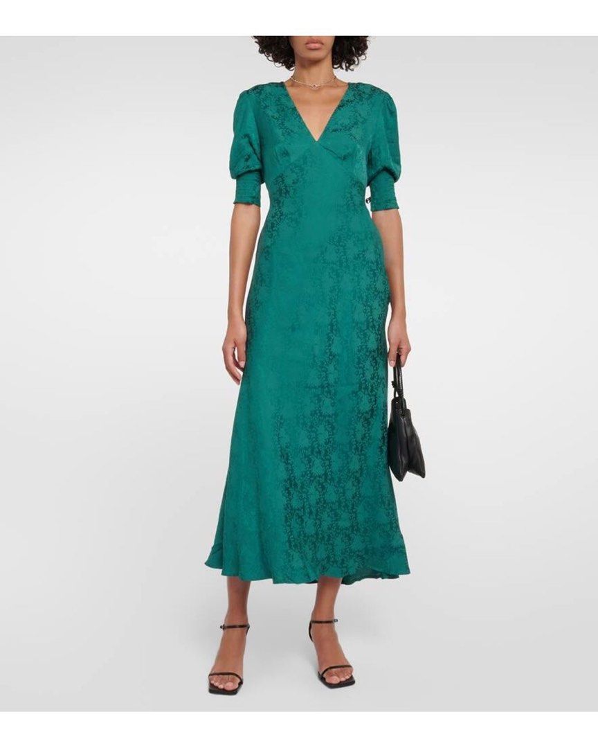 RIXO (Category: Dresses) located in Singapore. Submitted by twinkles0318 (Listing ID 1460175335, Image 3). Description: .