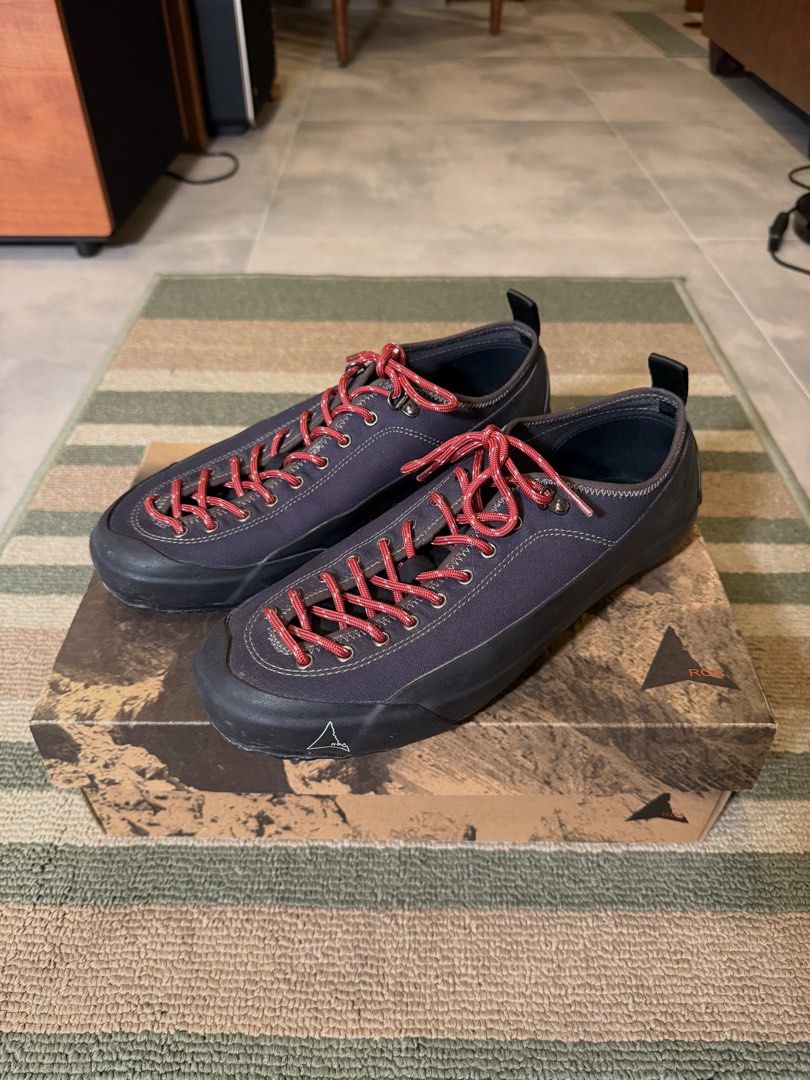 ROA Tuff Sneakers (Category: Sneakers) located in San Fernando. Submitted by passaloadsarisaristore (Listing ID 1460265229, Image 1). Description: The ROA Tuff is a rugged, low-top vulcanized sneaker designed by ROA to handle unpredictable weather in both city and outdoor settings. worn once. EU 42; US 9 complete with box and extra laces .