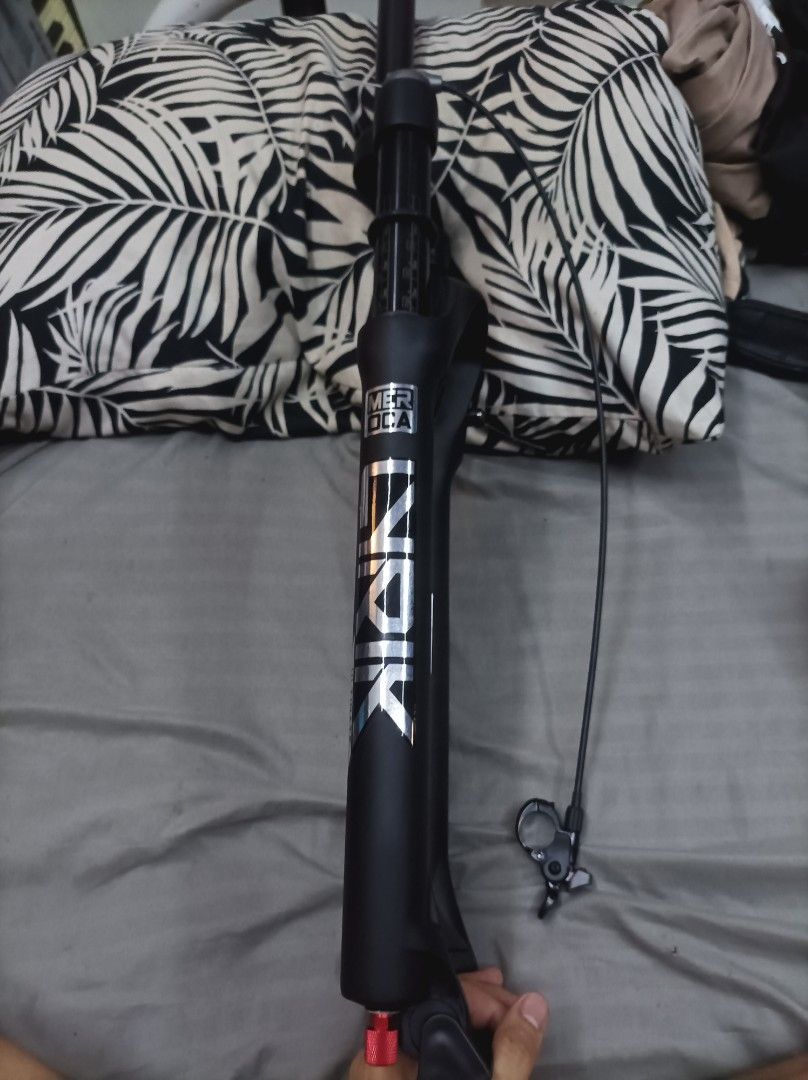 MEROCA LYRIK AIRFORK 29ER (Category: Bicycles) located in Quezon City. Submitted by xjoelouise (Listing ID 1460108485, Image 3). Description: BRANDNEW MEROCA LYRIK AIR FORK SIZE 29ER QUICK RELEASE NON-TAPERED REMOTE LOCK OUT WITH REBOUND ADJUSTER NO ISSUE 3500 ONLY QUEZON CITY LOCATION .