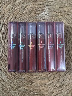 (Category: ) located in . Submitted by mtcfashionfinds (Listing ID 1460145312, Image 1). Description: .